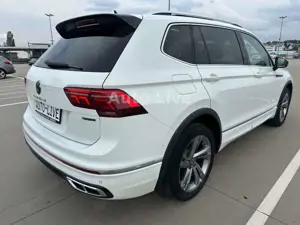 Volkswagen Tiguan Allspace 2.0 TDI DSG*4M*R LIN*PAN*AHK*VOL Bild 5