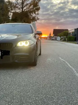 BMW M550 M550d xDrive Sport-Aut. Bild 2