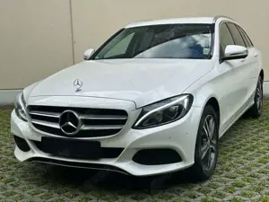 Mercedes-Benz C 220 T d 4Matic | HeadUp | Kamera | LED |