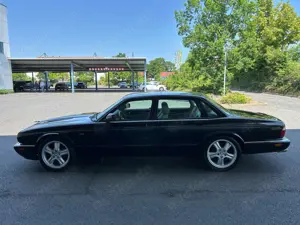 Jaguar XJR 4.0 KOMPRESSOR Bild 2