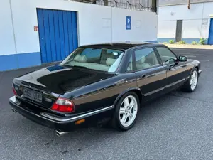 Jaguar XJR 4.0 KOMPRESSOR Bild 5