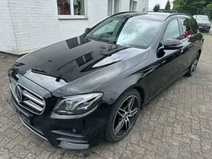 Mercedes-Benz E 220 d T AMG Line Night Distronic HeadUp Kamera