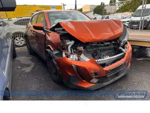 Peugeot 2008 1.2 PureTech 100 Active Pack*Unfall* Bild 2