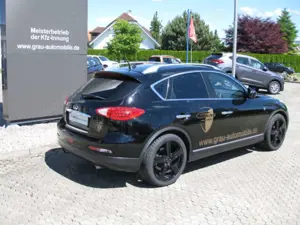 Infiniti EX35 Journey Premium Allrad 3.5i V6 Automatik Bild 3