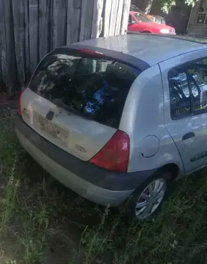 Renault Clio 1.2 ECON Bild 3