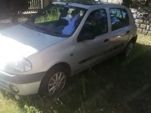 Renault Clio 1.2 ECON Bild 2