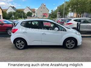 Kia Venga UEFA Euro 2016 AutomatikNavikamera 1Hand Bild 5