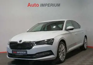 Skoda Superb Lim. Style 2.0 TDI*ACC*LED*AHK*Alcantara