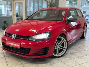 Volkswagen Golf VII GTI Bi-Xenon / ACC / Scheckheft /HU NEU