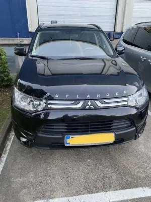 Mitsubishi Outlander 2.2 DI-D 4WD Instyle (Turbolader problem)