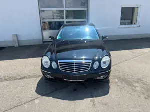Mercedes-Benz E 200 E 200 Kompressor (211.041)