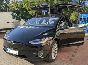 Tesla Model X Nur 28000KM / Maximale Reichweite / FSD Bild 3