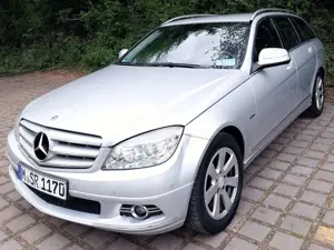 Mercedes-Benz 220 Kombilimusine Bild 3