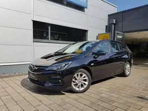 Opel Astra K ST Edition, Rückfahrkamera, Sitzheizung