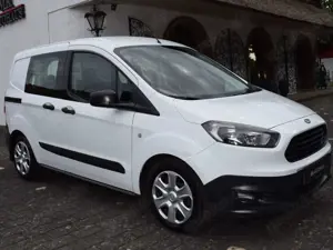Ford Tourneo Courier 1.5 TDCi Trend