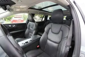 Volvo V60 Cross Country Plus B5 AWD~Pano~Kamera~Sitzlu Bild 3