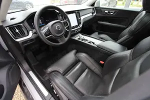 Volvo V60 Cross Country Plus B5 AWD~Pano~Kamera~Sitzlu Bild 2