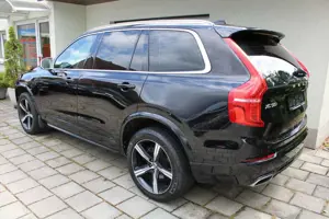 Volvo XC90 D5 AWD Geartronic R-Design Four-C LED Navi Leder H Bild 4