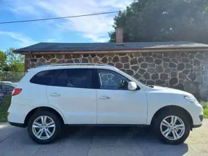 Hyundai SANTA FE 2.2 CRDi Premium Bild 4