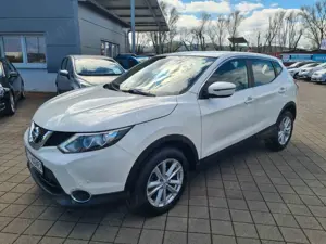 Nissan Qashqai Acenta AHK PDC TEMP