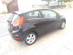 Ford Fiesta 1.25 Viva Bild 3