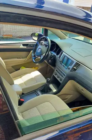 Volkswagen Golf Sportsvan Golf VII Sportsvan Diesel 1.6 TDI BlueMotion Techn