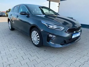 Kia Ceed / cee'd Ceed Platinum Edition|LED|NAVI|