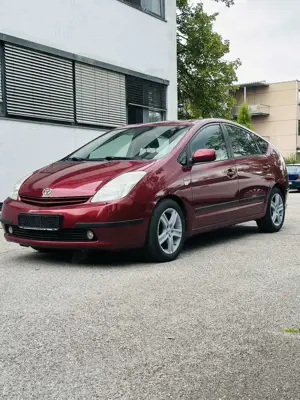 Toyota Prius (Hybrid) Sol