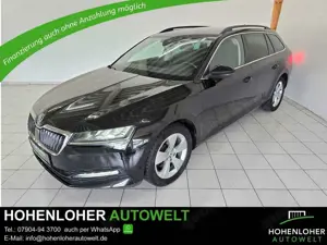 Skoda Superb Combi Ambition *ACC*LED*AHK*Kamera*