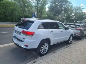 Jeep Grand Cherokee 3.0I Multijet Limited Bild 3
