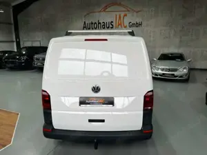 Volkswagen T6 Transporter Kasten-Kombi Kasten lang 4Motion Bild 4