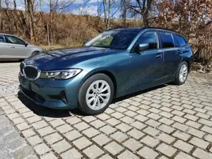 BMW 318 318d Touring Aut.Advantage