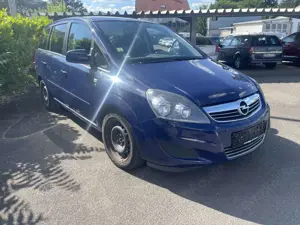 Opel Zafira Edition "111 Jahre" 8-fach bereift