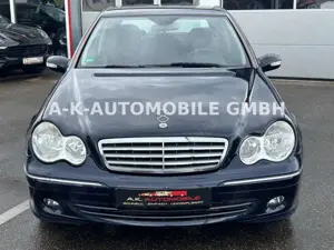 Mercedes-Benz C 180 Kompressor Lim. Elegance*TEMPOMAT* Bild 4
