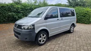 Volkswagen T5 Caravelle 4MOTION Trendline