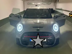 MINI John Cooper Works Mini John Cooper Works Aut. Essential Trim