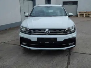 Volkswagen Tiguan Highline BMT/Start-Stopp 4Motion*STANDH*LED*LEDER* Bild 2
