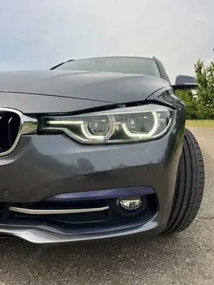 BMW 320 320d*xDrive*Sport*Leder*AHK*EU6*Autom*