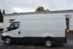 Iveco Others Daily Kasten 35S16 2,3D Automatik Radstand 3520 Bild 4