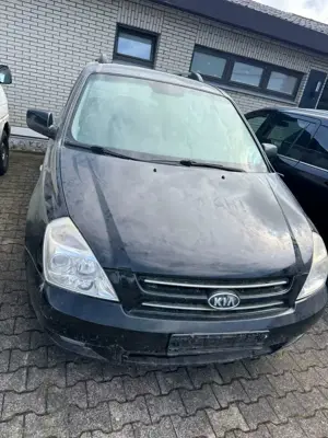 Kia Carnival 2.9 CRDi VGT LX Paravan