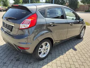 Ford Fiesta Titanium Bild 4