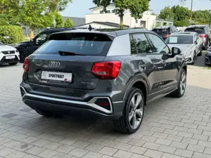 Audi Q2 35 TFSI S-Tronic S line LED Leder Navi Alu Bild 5