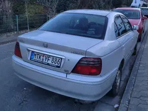 Honda Accord Accord 2.0i Aero Deck LS Bild 2
