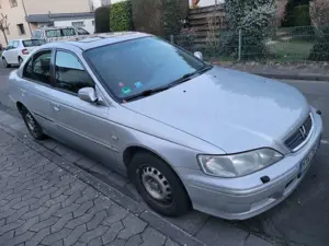 Honda Accord Accord 2.0i Aero Deck LS Bild 3