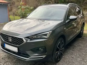 SEAT Tarraco 2.0 TSI 4Drive DSG Xcellence AHK LM Felgen