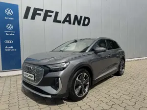 Audi Q4 e-tron 40 e-tron*S line*Matrix*Assistenz*