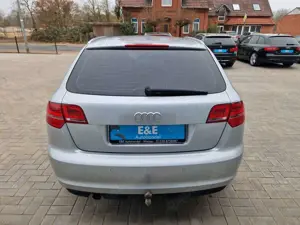 Audi A3 2.0 TDI+Scheckheft+AHK+Tempomat Bild 4