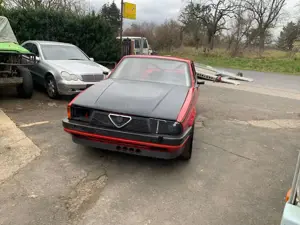 Alfa Romeo 75 Twin Spark 2.0