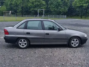 Opel Astra Astra Automatik GL tüv 06.2027