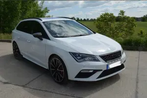 SEAT Leon ST 2.0 Pano, Navi  4Drive DSG Cupra 300